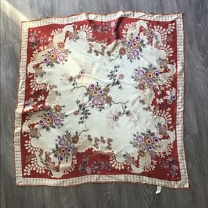 Vintage Oscar de la Renta 100% Silk Scarf